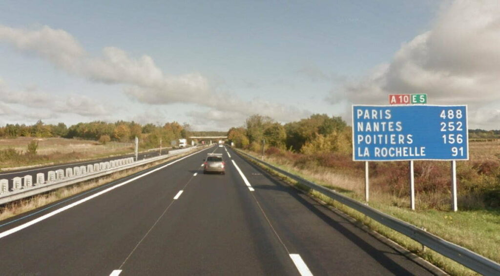 Autoroute A10